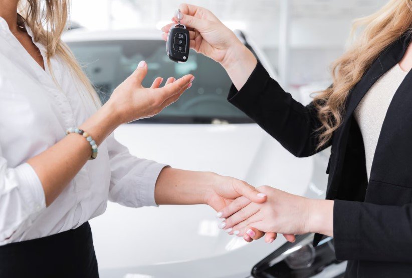 Эксперт Капустина предупредила о рисках покупки автомобилей за границей для россиян