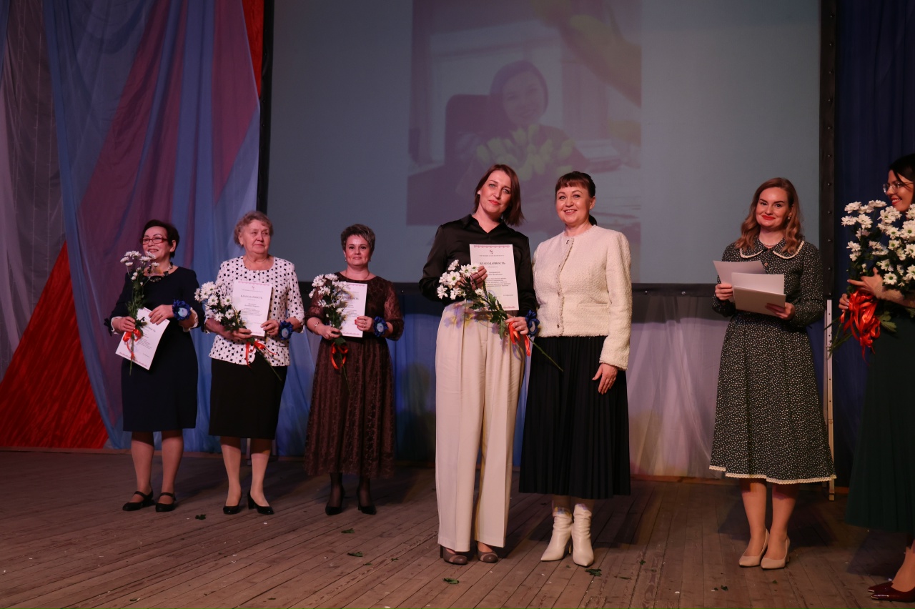 Маймакса собрала женское сообщество города