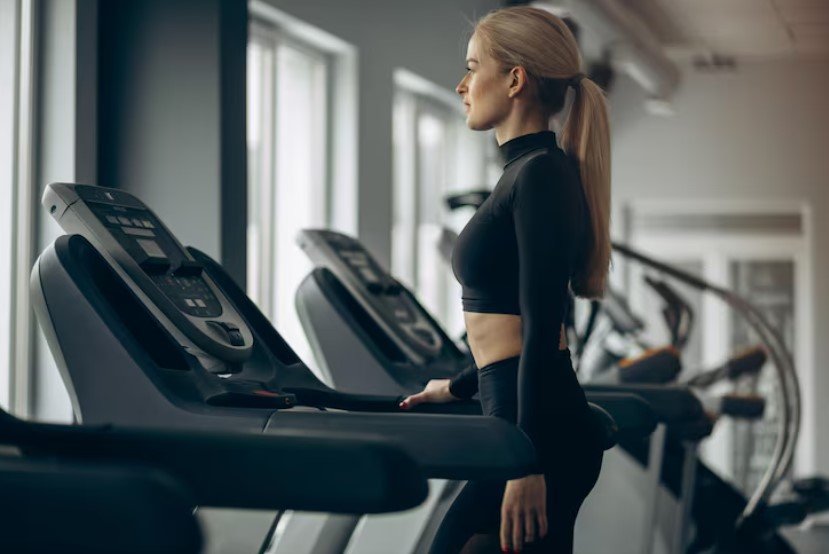 Эндокринолог объяснила влияние спорта на работу мозга и снижение тревожности