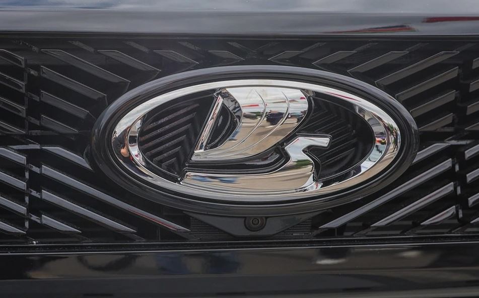 Товарный знак Lada Parus зарегистрирован в России