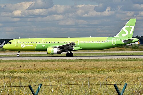 S7 Airlines приостановила рейсы в ОАЭ из-за ухудшения ситуации на Ближнем Востоке