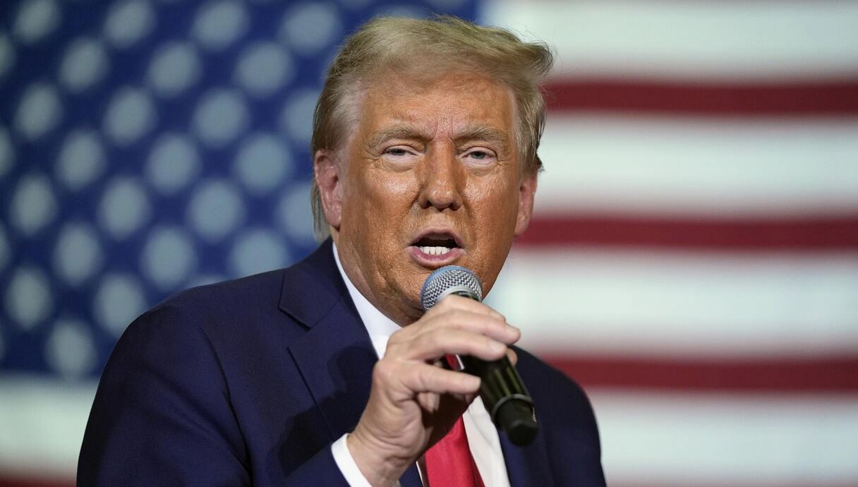 Трамп анонсировал временное ослабление санкций США на российскую нефть