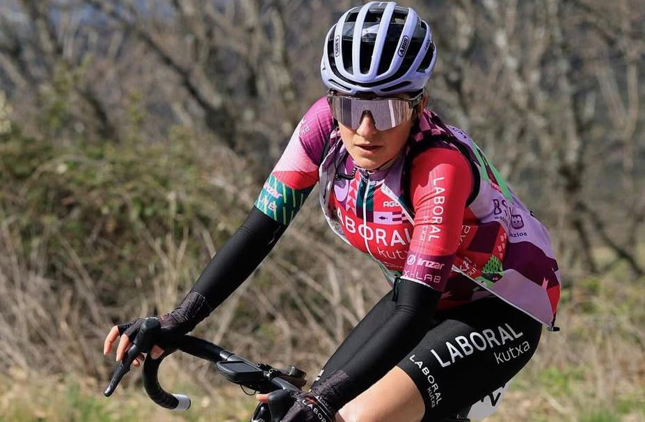 Дебора Сильвестри попала в больницу после падения на гонке Милан — Сан Ремо