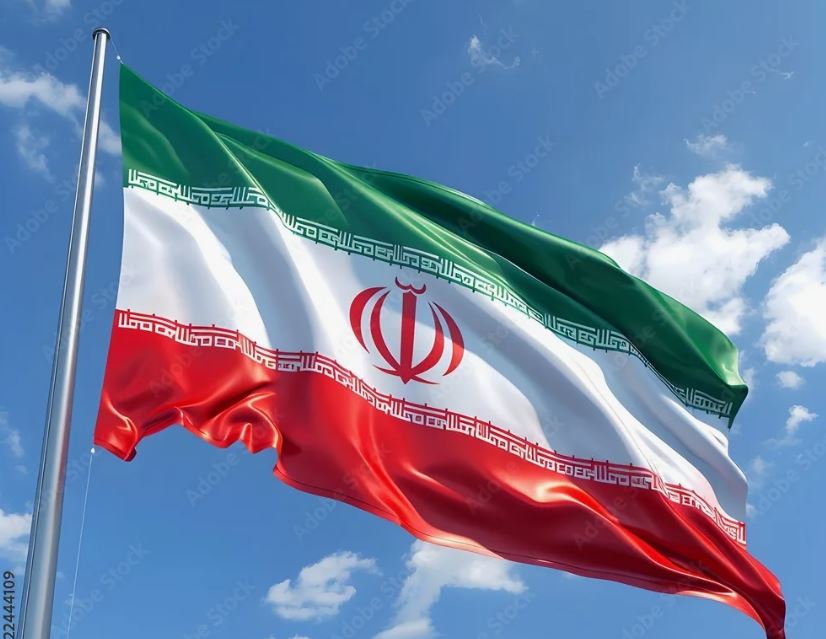 Иран меняет тактику: от обороны к наступлению в конфликте с США и Израилем