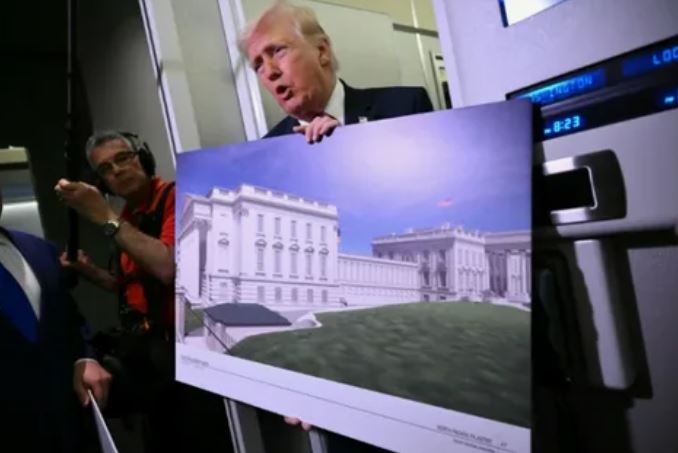 Начато строительство бункера на территории Белого дома