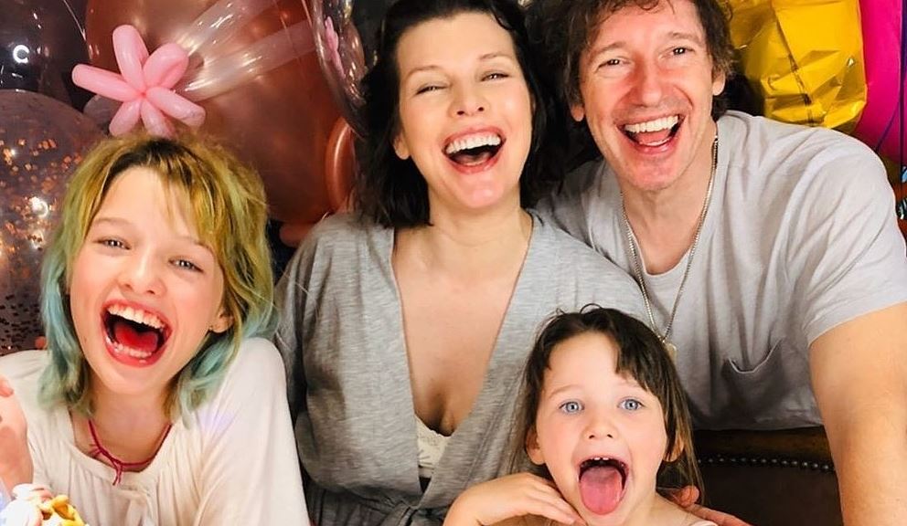 Милла Йовович с трепетом отметила день рождения дочери